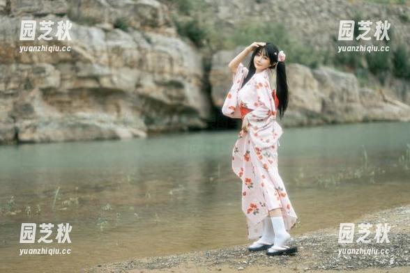 桜井宁宁带来的美腿盛宴，写真美图与套图一网打尽你的视觉期待.txt