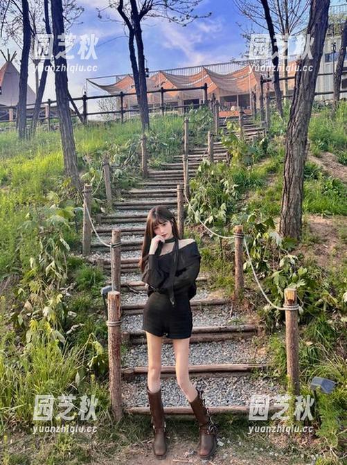 梦丝女神 - 免费分享晓晓奶牛写真图片，带你领略不一样的风格与灵感！.txt