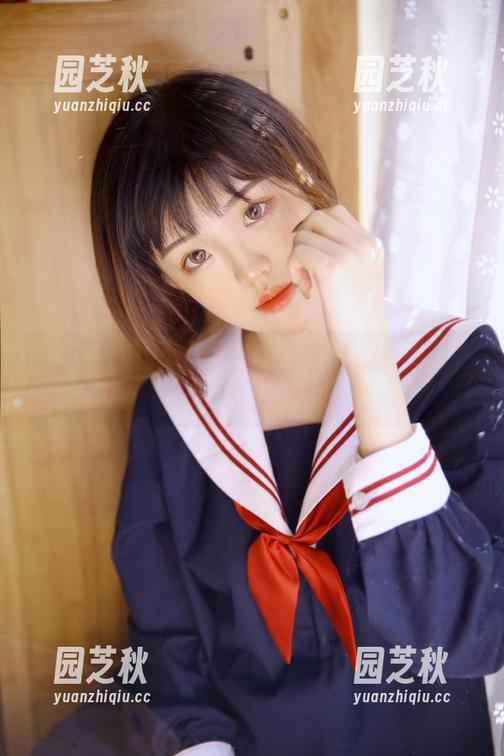 梦丝女神 - 看莹仙女如何穿搭，免费职业装图包送给你！.txt