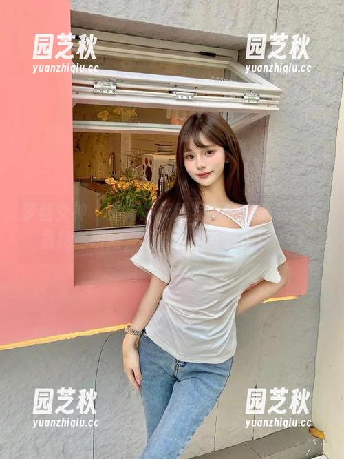 梦丝女神 - 魏婷婷长腿写真全套来袭，下载精彩瞬间，感受优雅与自信！.txt