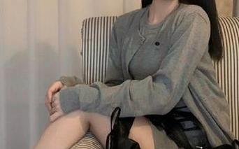 森萝财团 – 小夜运动写真集：分享她运动中的优雅与力量结合.txt