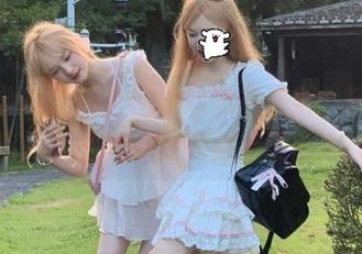 模范学院 – 透视何嘉颖黑色之美，精选图库揭示她的创作灵感与理念.txt