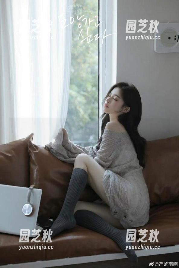 模范学院 - 徐微微mia水手服写真作品合集：展现青春活力与独特魅力.txt