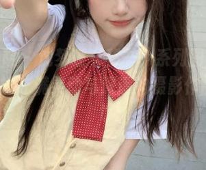 模范学院 – 沈梦瑶《秘书》系列图片，带你观看她充满灵动与深邃的摄影作品。.txt