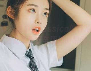 模范学院 – 蒋小静Jessica的体操服写真：高清记录青春与活力的瞬间.txt