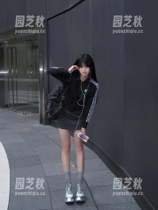 微密圈 - 作品全集：火龙果羊与纯欲厨娘，共同编织美食与梦想的故事.txt