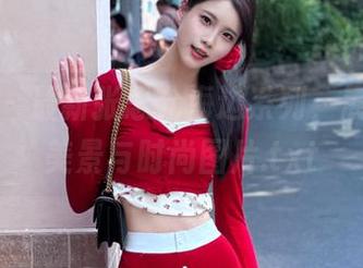 爱蜜社 – 最新张思允海边系列，展示自然美景与时尚图片.txt