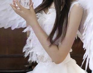 爱蜜社 – 温心怡的摄影杰作：高清壁纸里的妹妹，真是让我羞愧难当!.txt