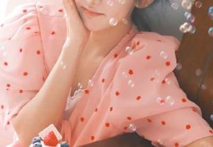 爱蜜社 – 收藏瑞妤妹妹的写真作品，让网盘成为你的私人画廊.txt