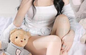 爱蜜社 – 小清新绯月樱-Cherry无圣光图包，尽享她的可爱写真世界.txt
