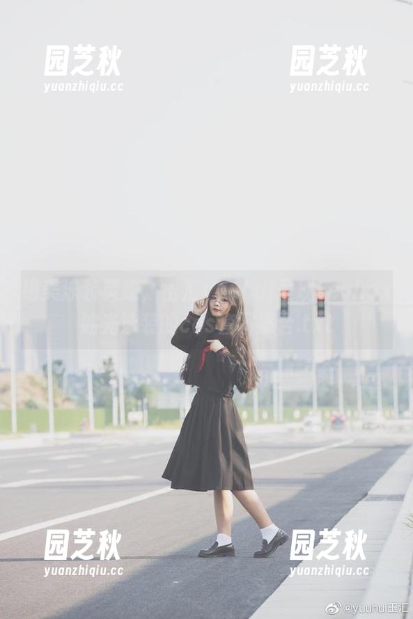绝美泳装灵感，玉汇yuuhui呈现Leohex油光泳装的cos套图集合.txt