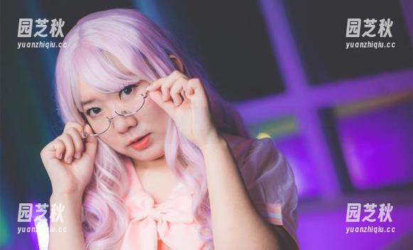 回眸间的甜糖大魔王礼服写真，浓厚气息等你免费下载！.txt