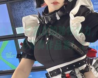 探索百合欧皇子佩拉的独特魅力，分享她的精彩写真作品集！.txt