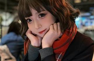 一起来欣赏祖木子女友的写真艺术：原图与套图的完美结合！.txt