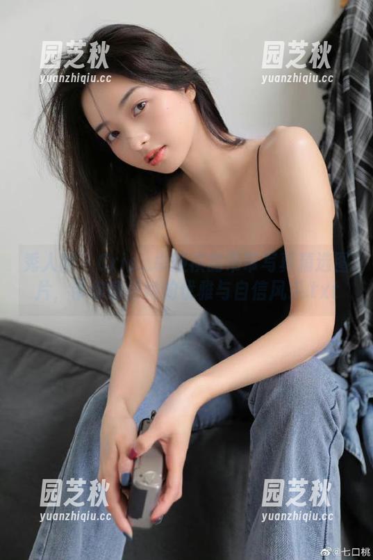 秀人网 - Cris_卓娅祺的吊带写真精选图片，带你感受她的优雅与自信风采.txt