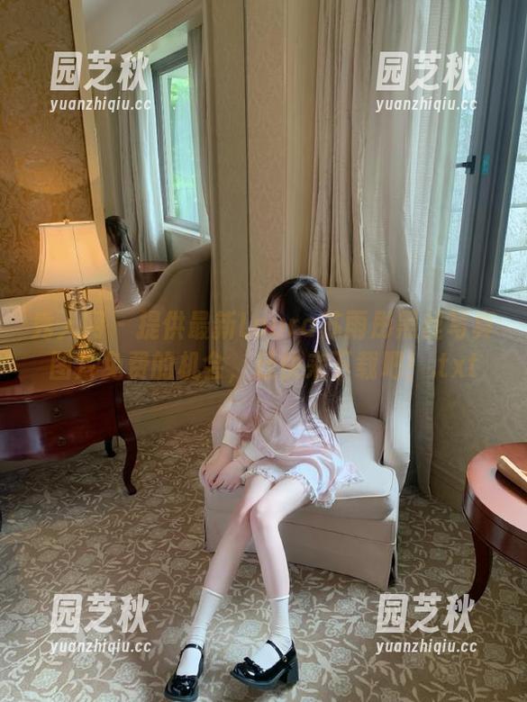 秀人网 - 提供最新Laura苏雨彤黑丝写真图片免费的机会，赶快来下载吧！.txt