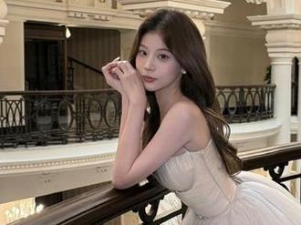 秀人网 – 免费图册：跟随Mila嘟嘟一起欣赏网袜背后的动人故事与风格.txt