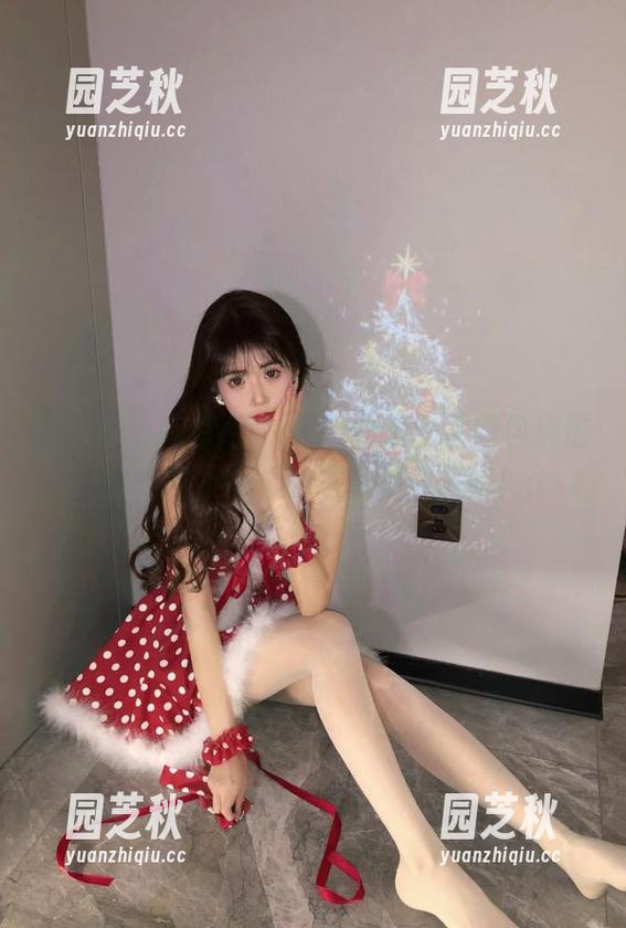 秀人网-何梦兮Stacy 秀人网 - 何梦兮Stacy的职业装图包精选,让你领略不一样的职场时尚风情!.txt