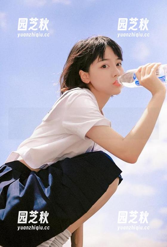 秀人网 - 余心曼连体衣写真作品大赏，免费下载尽享高品质美图.txt