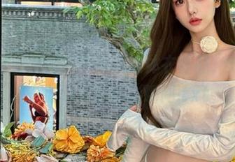 秀人网 – 发现周慕汐的连体衣作品，分享她在时尚界的精彩瞬间.txt