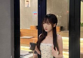 秀人网 – 探寻周慕汐baby的私房美脚作品，感受艺术与性感的结合.txt