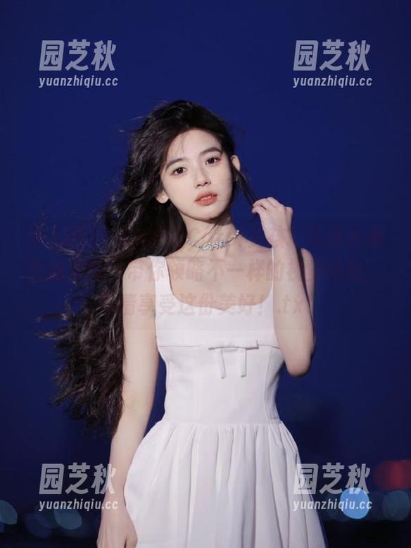 秀人网 - “土肥圆Carol女孩”写真合集全新更新，带你领略不一样的视觉体验，尽情享受这份美好！.txt