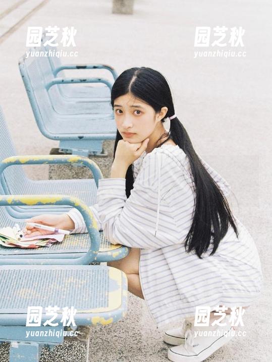 秀人网 - 无圣光摄影作品：奶酥携手棉袜，谱写出温暖与柔软的动人故事！.txt