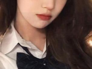 秀人网 – 张思允Nice网袜写真全套作品，释放个性与风格的完美结合，尽在一瞬间！.txt