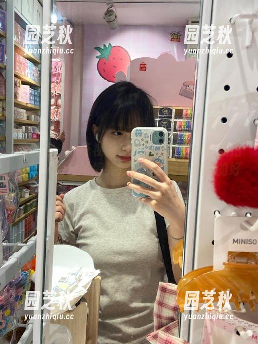 秀人网 - 一场视觉盛宴！徐微微mia私拍图集：镂空的搞笑对决，瞬间点燃你的好心情！.txt
