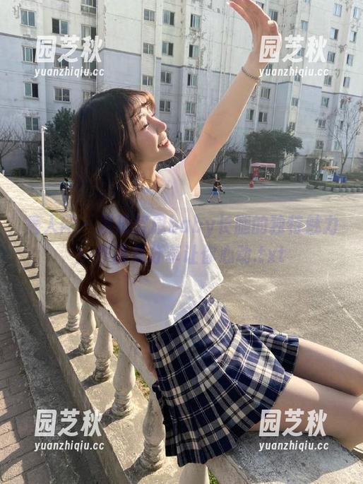 秀人网 - 发现智恩baby长腿的独特魅力：作品集分享让你心动.txt