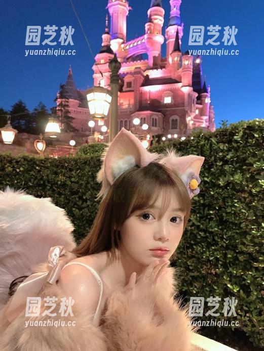 秀人网 - 杨紫嫣Cynthia丝袜图集在线展现，细致入微的艺术风格令每一瞬间都值得收藏.txt
