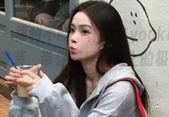 秀人网 – 福利不断：林文文yooki黑丝图集震撼来袭，带你感受视觉上的极致享受.txt