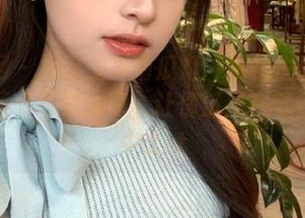 秀人网 – 捣蛋鬼与南瓜灯：模特悦悦的高清万圣节写真分享，让你沉浸在节日欢乐中.txt