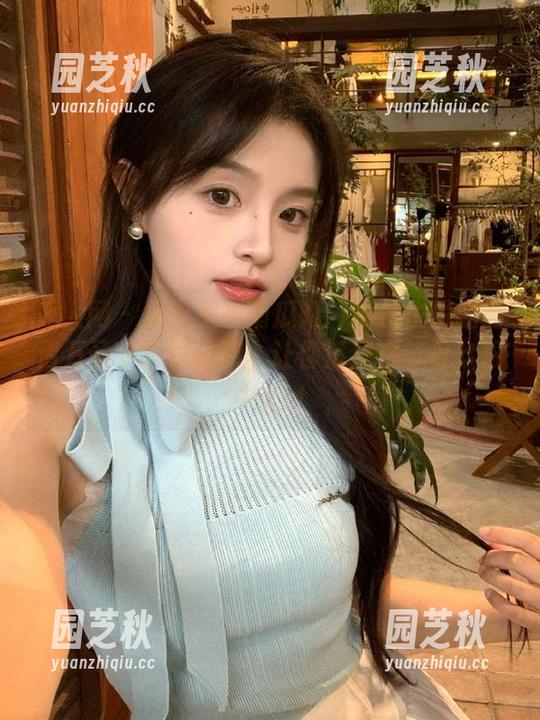 秀人网 - 捣蛋鬼与南瓜灯：模特悦悦的高清万圣节写真分享，让你沉浸在节日欢乐中.txt