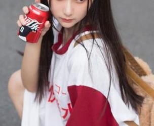 秀人网 – 沈蜜桃off风情万种，高品质女王写真集高清上线.txt