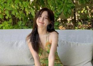 秀人网 – 這個冬天，沐沐baby毛衣套图教你如何优雅地穿搭毛衣！.txt