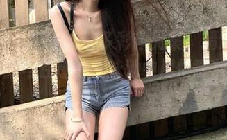 秀人网 – 糖糖泳池多彩作品集：精选佳作贯穿清新与性感，在泳池中尽情释放魅力.txt