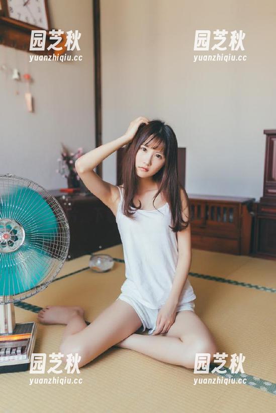 秀人网 - 免费收藏绯月樱-Chery绝美泳衣照片，下载无限惊艳体验！.txt