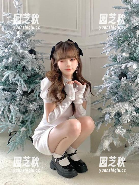 秀人网 - 拥抱浪漫：雨儿1494定制花嫁作品中的每一份甜蜜与感动.txt