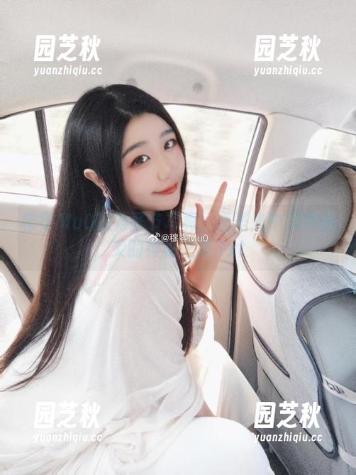 穆零Mu0的万圣节写真：无圣光中探寻幽灵的神秘之美.txt