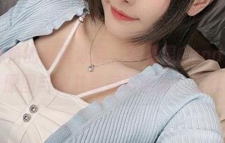 心旷神怡的夏日泳装：糖果果Candy高清原图与你共享美好画面！.txt