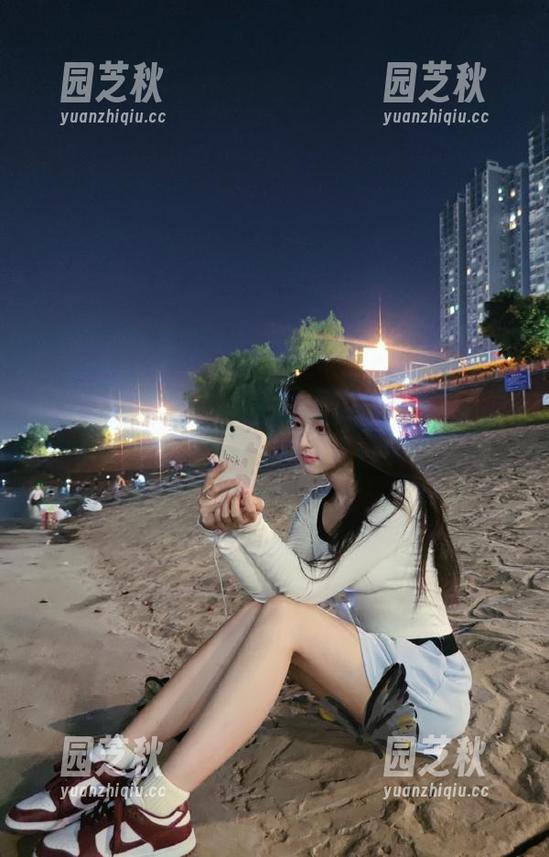 绮梦摄影 - 探索小艺死库水全套写真作品，下载一键获取无限惊喜！.txt
