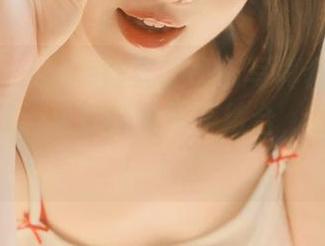 美媛馆 – Love陆瓷的吊带写真套图资源，展现优雅与性感的完美结合，让你心动！.txt