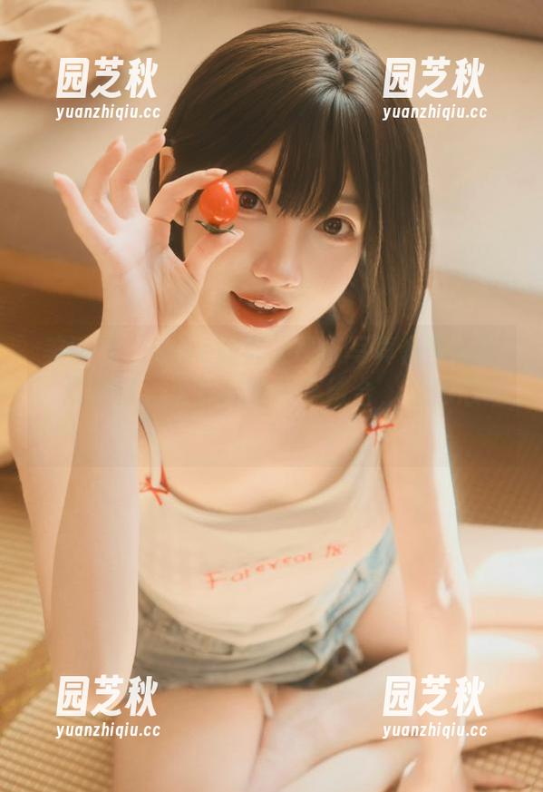 美媛馆 - Love陆瓷的吊带写真套图资源，展现优雅与性感的完美结合，让你心动！.txt