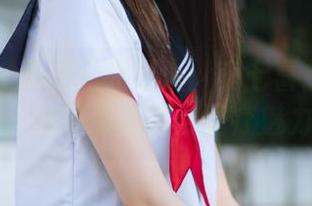 美媛馆 – 无圣光亦撩人：李七喜护士写真原图，解锁最真实的医疗魅力.txt