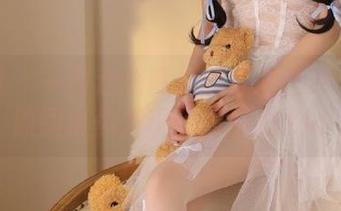 蜜桃社 – 一同走进真希的可爱世界：写真原图帮你发现她的魅力.txt