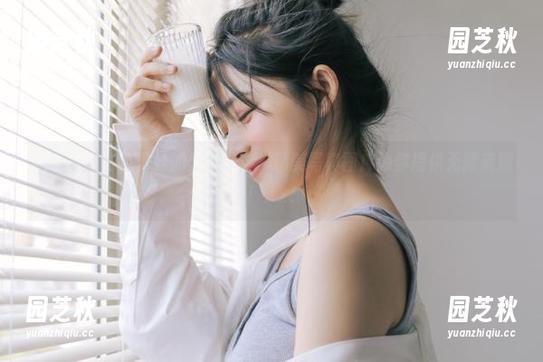 袜啵啵 - 泡芙学妹的天真笑容，精美写真图库为你提供无限资源！.txt