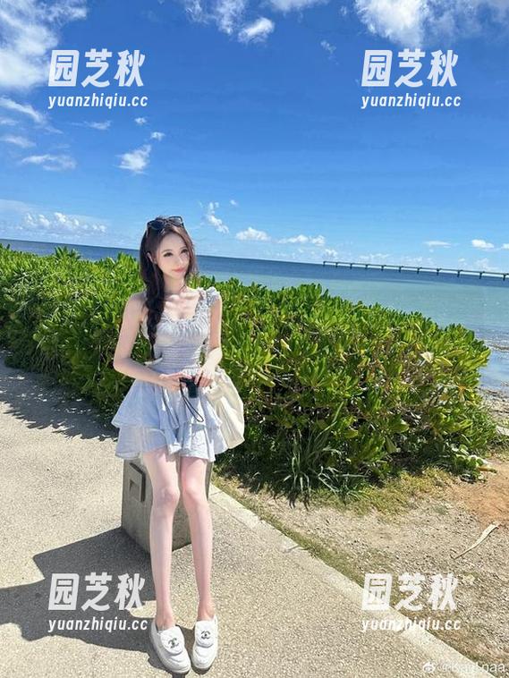 袜啵啵 - 熊熊可爱写真无限合集：小熊的魅力，你准备好被俘获了吗？.txt