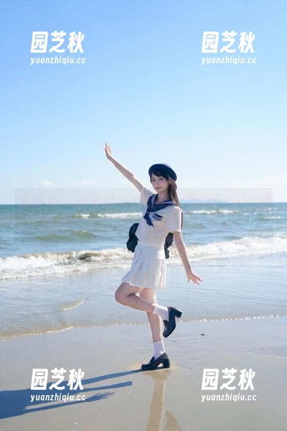 语画界 - 感受时光的流转！观看Emily顾奈奈酱少女照片中的岁月静好.txt