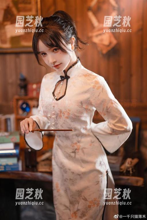 传送门开启：超级小禾儿女神最新高清写真集重磅来袭！.txt